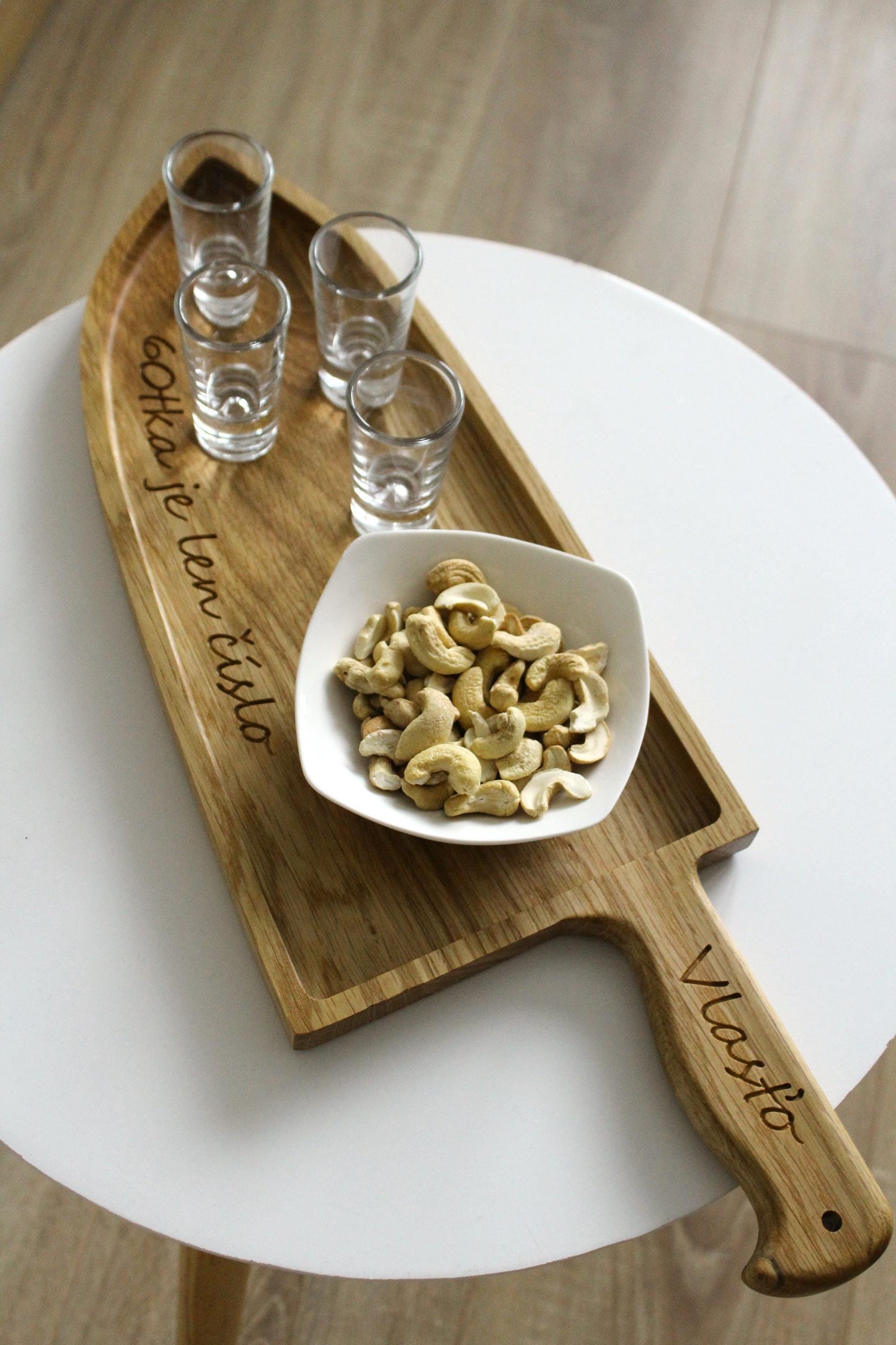 Personalized Knife-Shaped Wooden Serving Tray – Unique Birthday Gift (with text of your choice)