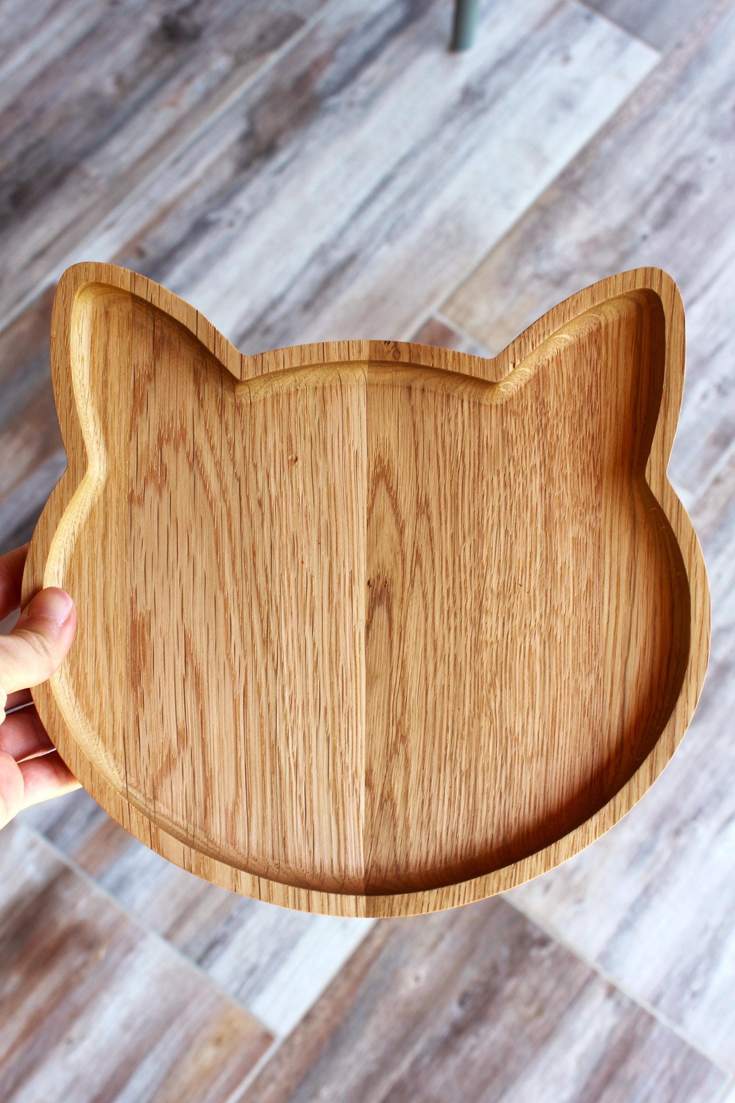 Oak Cat Tray: Minimalist Wood Catch-All Dish, Optional Engraving