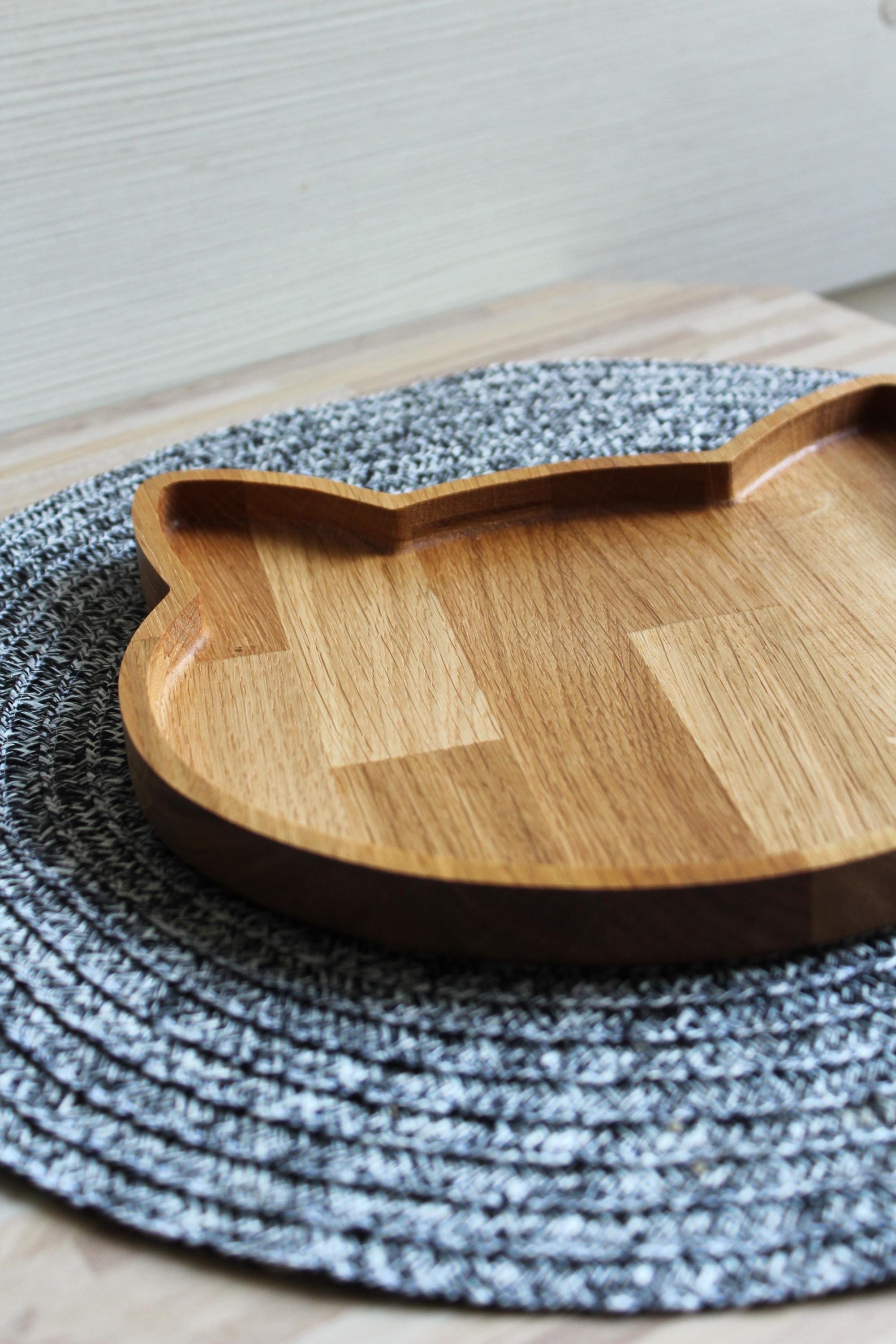 Cat-Shaped Oak Wood Bowl: Minimalist Snack & Jewelry Tray, Optional Engraving