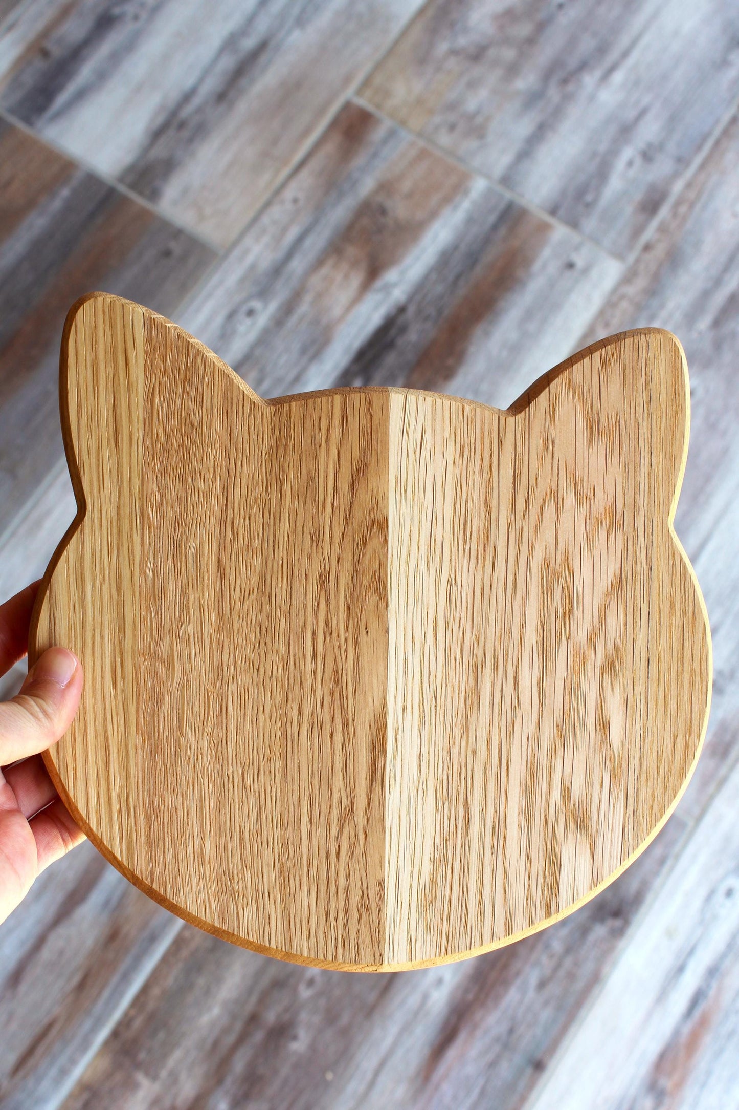 Oak Cat Tray: Minimalist Wood Catch-All Dish, Optional Engraving