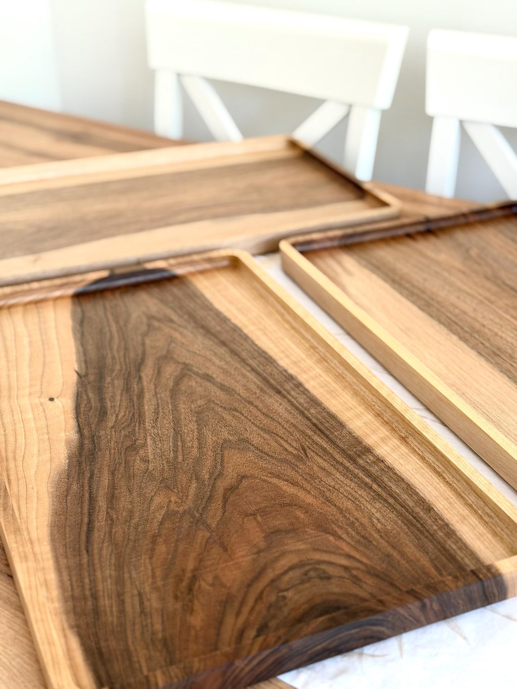 Walnut Wood Serving Tray – Handmade Wooden Tray 50x30 cm – Modern Minimalist Serving Board – Coffee Table Tray – Kitchen Decor