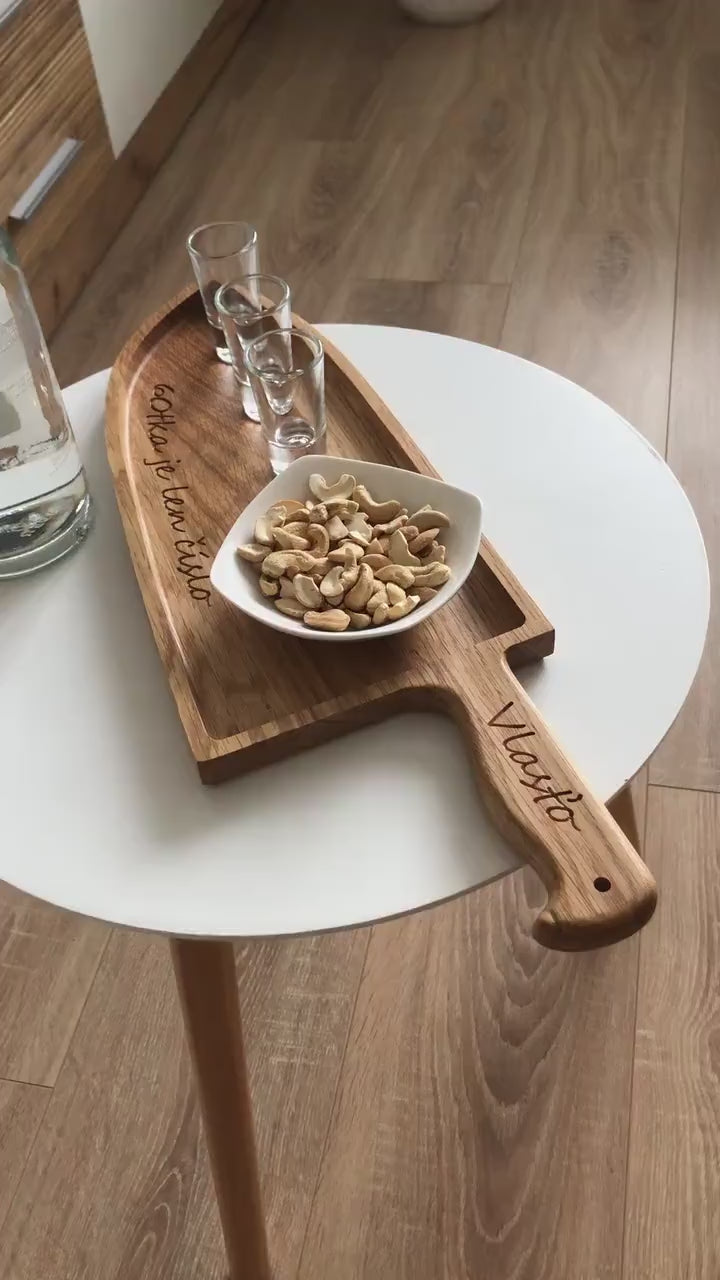 Personalized Knife-Shaped Wooden Serving Tray – Unique Birthday Gift (with text of your choice)
